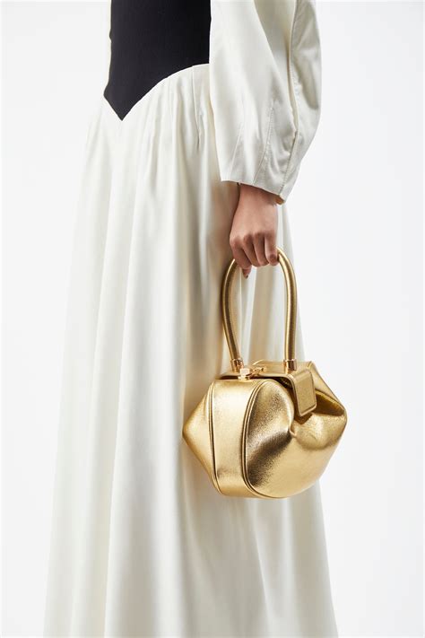 gabriela hearst nina handbag dupes